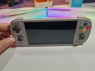 Retroid Pocket G2 Como Nueva + Grip de regalo