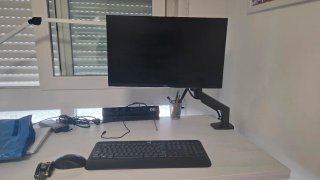 Monitor Dell SE2722HX + Brazo Ergosolid