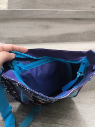 Estuche, Neceser y Bandolera  Descendientes Disney