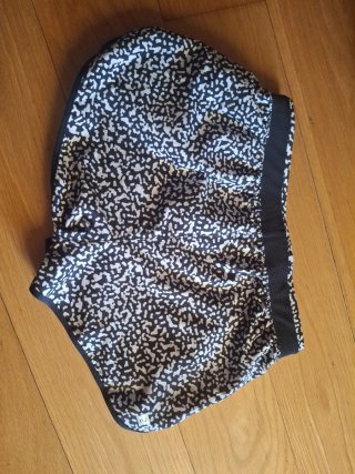 Pantalón corto estampado mujer