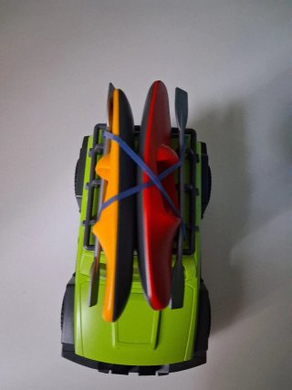 Playmobil SUV con Kayak y Accesorios