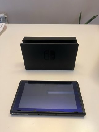 Nintendo Switch V2 con accesorios