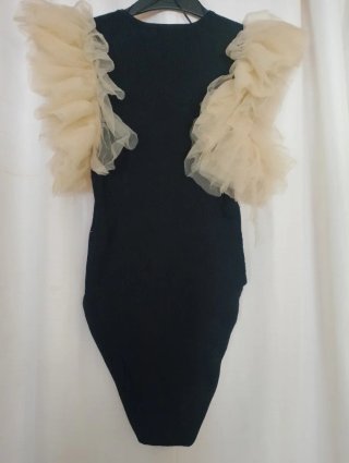 Body Zara fiesta volantes tul beige negro