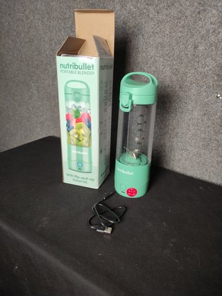 NutriBullet NBG-200 Batidora Portátil