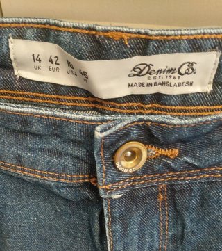 Pantalón corto vaquero Denim Co. con encaje