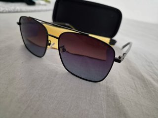 Gafas de Sol Polaroid Negras