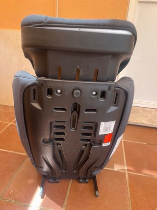 Silla coche Isofix (2 unidades disponibles)