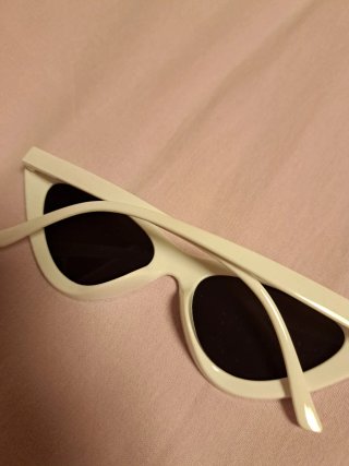 Gafas de sol blancas