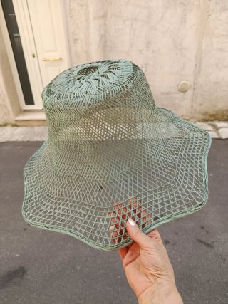 Lampadario in vimini stile fiore