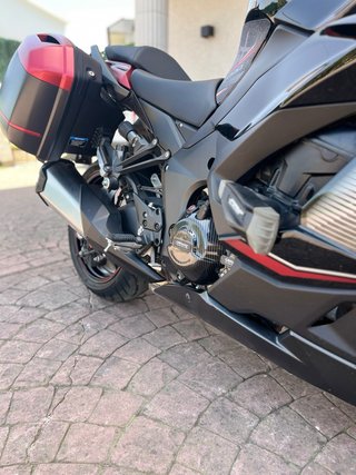 Kawasaki Ninja 1000SX Negra/Roja