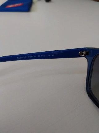 Gafas de sol Ray-Ban infantiles azules