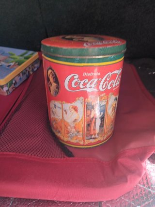 Caja Lata Coca-Cola Vintage