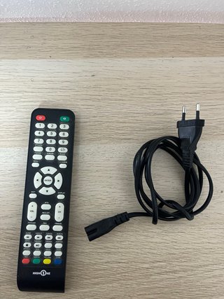 Televisor pequeño negro 22 pulgadas