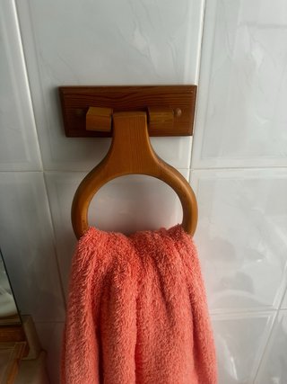 Muebles de baño: lavabo y armario