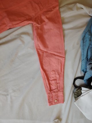 Camisa rosa de manga larga