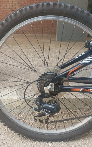 Bicicleta Orbea MX4 Negra 24" edad de 8 a 14 años