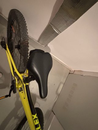 Bicicleta MTB 24” Amarilla
