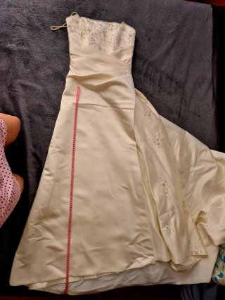 Vestido de Novia, cancan, tocado y pañuelo