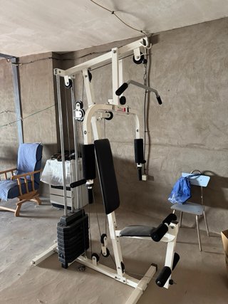 Máquina de musculación multifunción Titan
