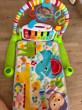 Gimnasio Piano Bebé Luces y Música