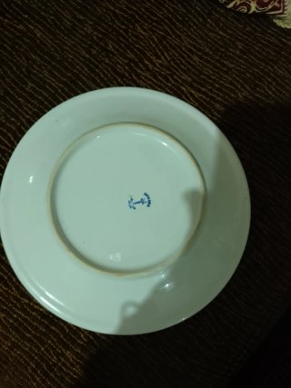 Plato decorativo de porcelana con aves