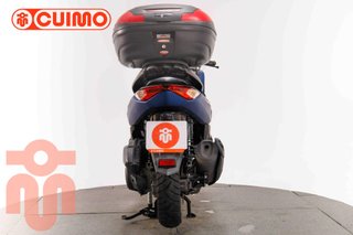 YAMAHA NMAX 125