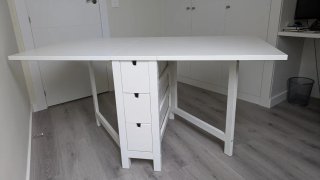 Mesa plegable IKEA blanca