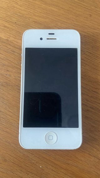 iPhone 4 Blanco con Cable Cargador