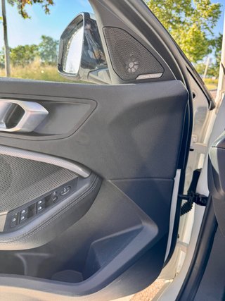BMW Serie 1 118d M Sport F40 2021 18" Automático