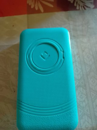 Funda móvil azul con textura