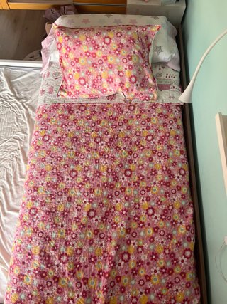 Cama juvenil 90cm doble y con cajones+ cajonera