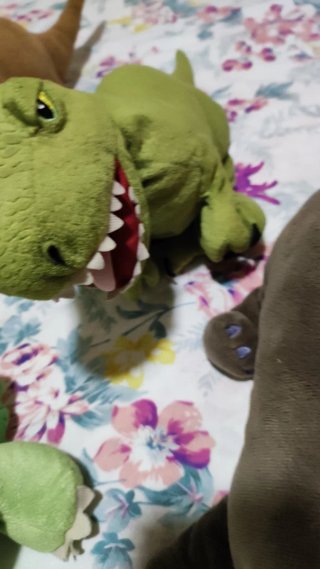 Lote de peluches de dinosaurios