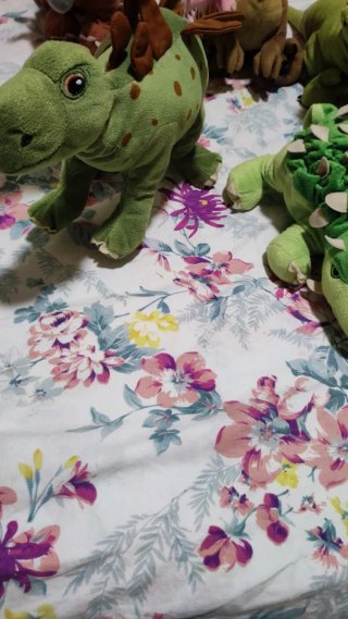 Lote de peluches de dinosaurios