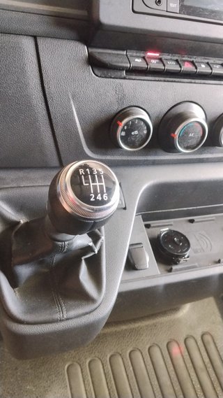 Renault Master 2021