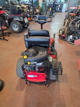 Tractor Cortacésped Snapper Rojo