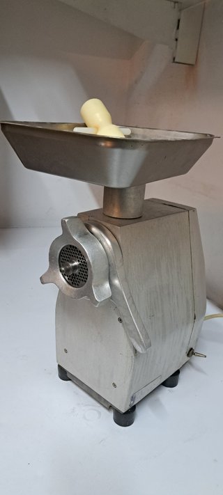 Molino Eléctrico de Carne