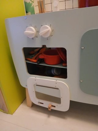 Cocinita de madera infantil de marca