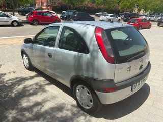 Opel Corsa 2004
