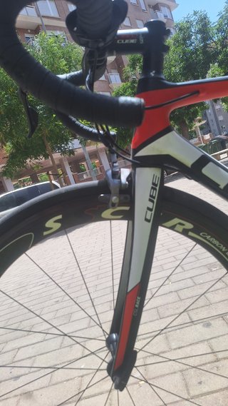 Bicicleta Cube Agree Race 2019