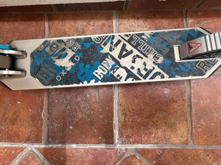 Patinete infantil azul