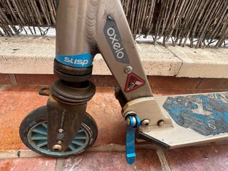 Patinete infantil azul