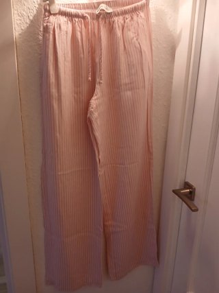 Pantalón Bershka rayas rosa Talla XS