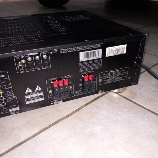 Ampmificador Pioneer VSX-D510.