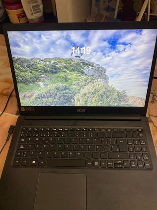 Ordenador portátil Acer negro