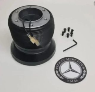 Piña Mercedes volante dirección