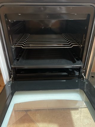 Cocina de gas blanca Corbero
