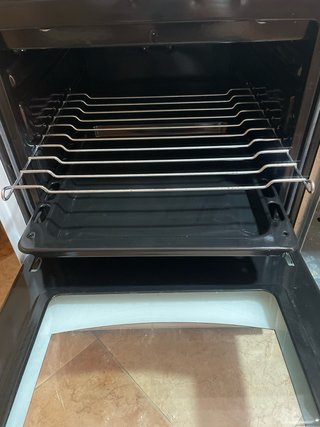 Cocina de gas blanca Corbero