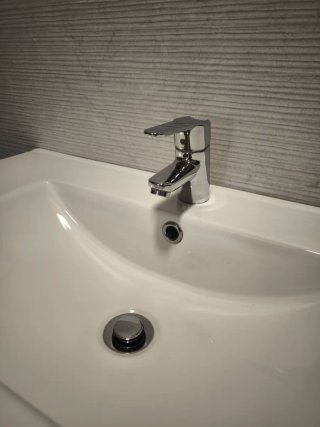 Mueble de baño madera y cerámica