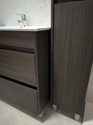 Mueble de baño madera y cerámica