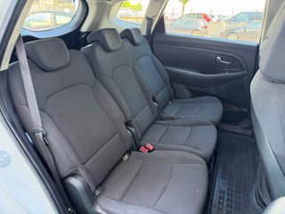 KIA Carens 2014 UNICO DUEÑO GANCHO REMOLQUE